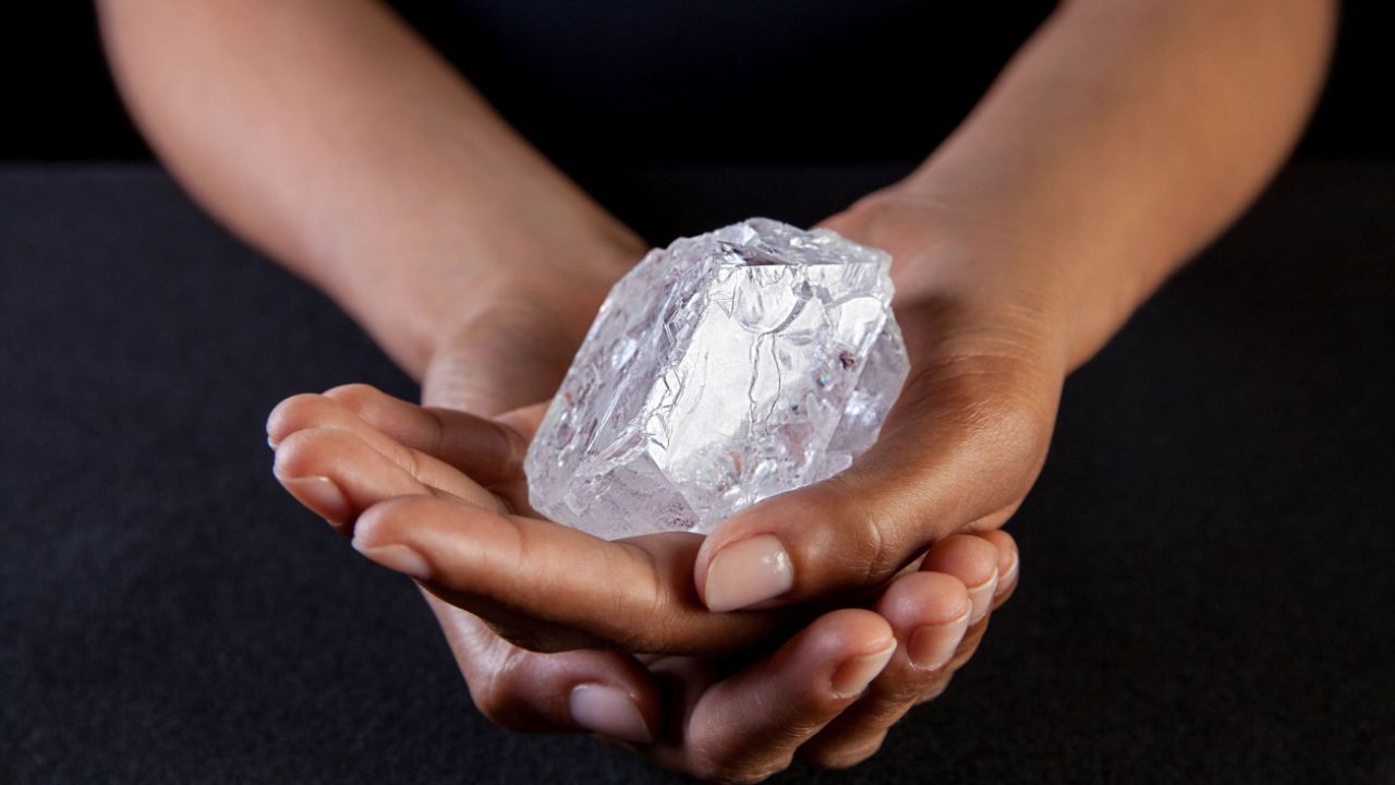 World’s Second-Largest Diamond Awaits Pricing After Discovery in Botswana