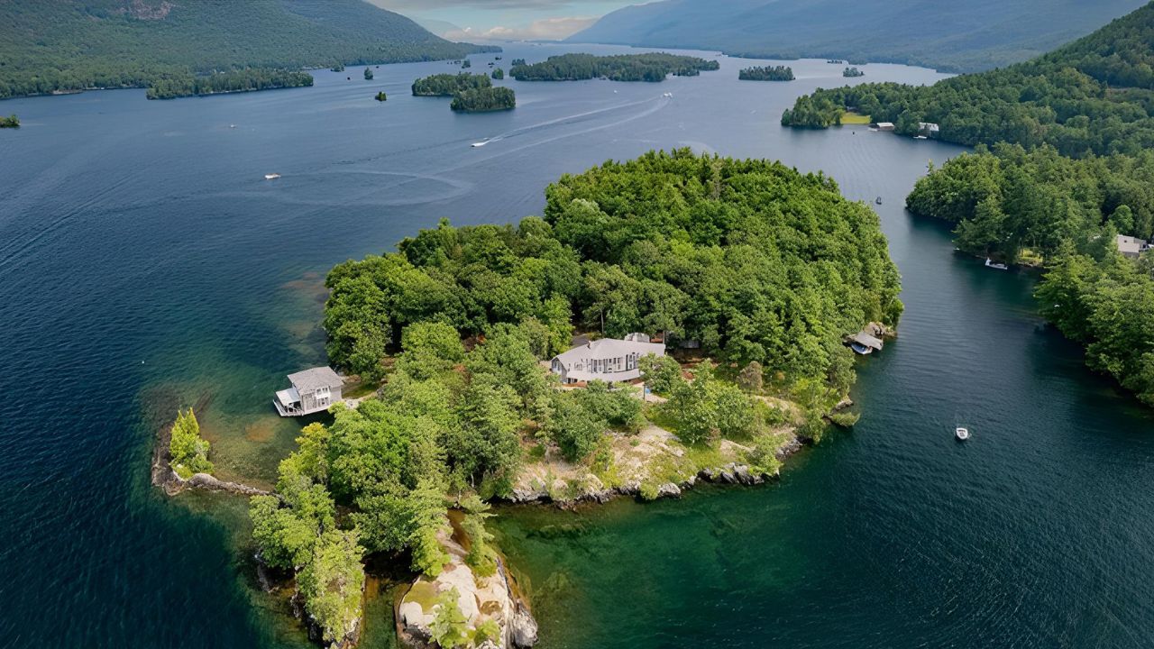 14 Mile Island House: $10.8 Million Historical Estate on a Private Island in New York Is Listed for Sale for the First Time in 60 Years